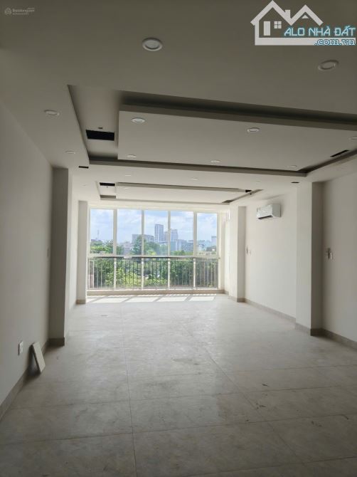 Mặt tiền Đồng Văn Cống, 5x21 hầm 6 tầng, trống suốt, 80tr/tháng - 5