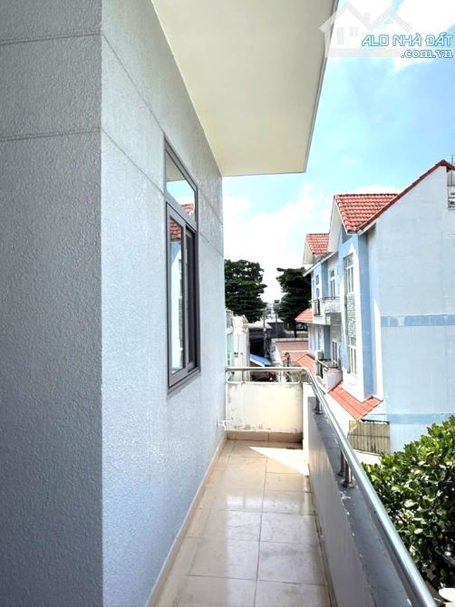 🌺NHÀ ĐẸP NGAY AEON - GIÁ VÀNG TÂN PHÚ 4TỶ NHỈNH - 3 TẦNG KHANG TRANG - 40M2 - OTÔ TỚI NHÀ - 5