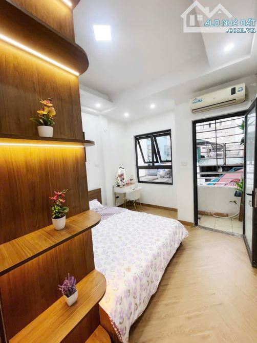CCMN 2 NGỦ TRUNG TÂM NGUYỄN TRÃI- ROYAL CITY - NGUYỄN TRÃI- Chính kinh  Hơn tỷ - 5