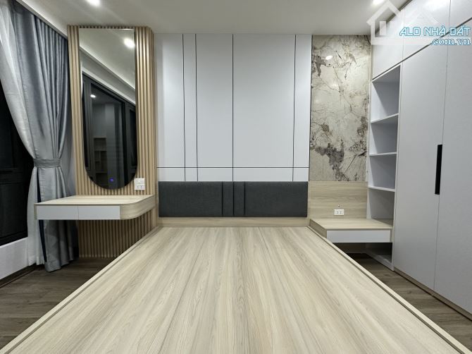 Nhà Hoàng Hoa Thám dt 33 m X 6 Tầng mới đẹp, thiết kế phong cách trang nhã, nhà ba mặt tho - 5