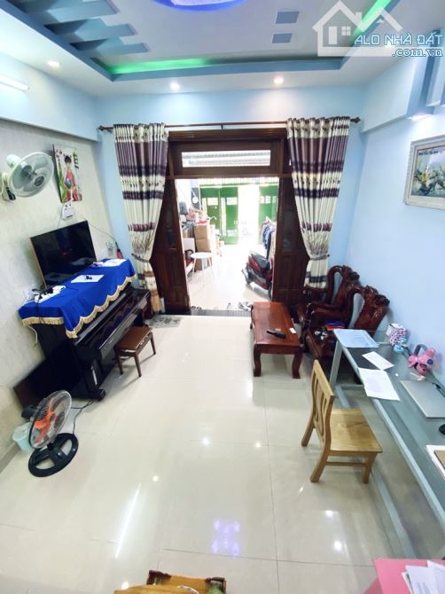 Nhà 2 tầng FULL NỘI THẤT đường THẠNH LỘC 41 phường THẠNH LỘC Q12 dt 76m2 (4mx19m) Hẻm Ôtô - 5