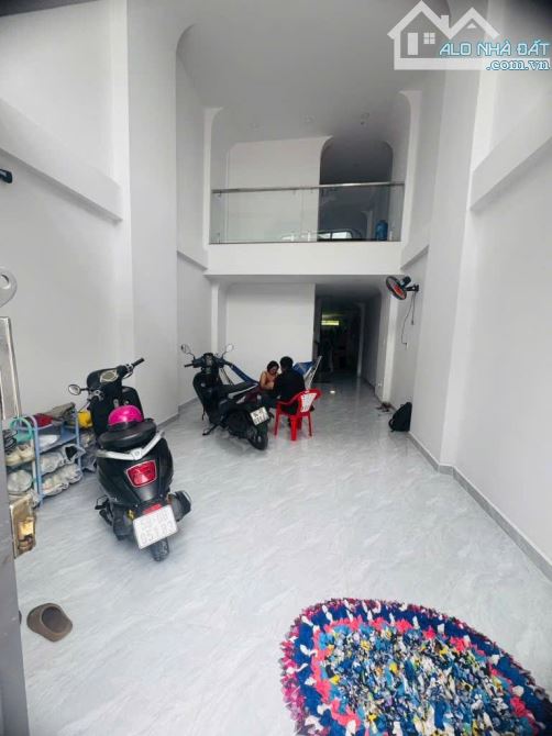 Hẻm 8m Nguyễn Sơn, Phường Phú Thọ Hòa, Nhà lửng 4 lầu ST, DT 4x18m, giá 11.9 tỷ - 5