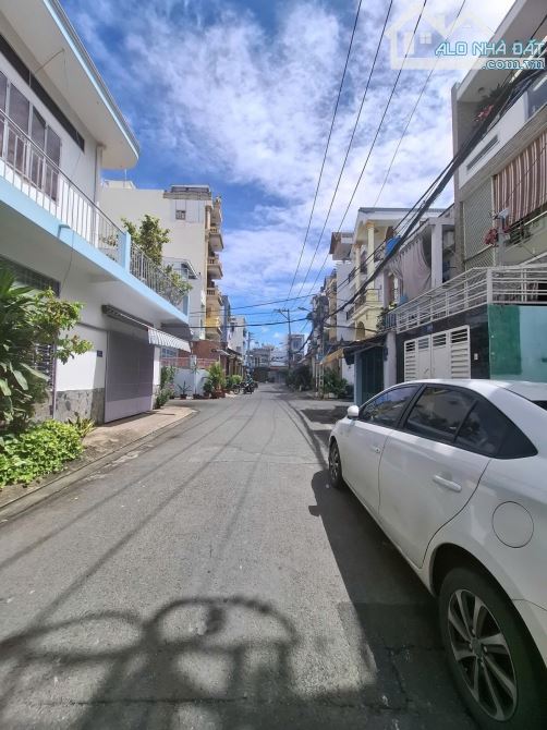 🏡💥 NHÀ 2 TẦNG – HẺM XE HƠI TRÁNH – DT 79M² (4.3M x 18M) – LÊ TRỌNG TẤN, TÂN PHÚ – CHỈ 10 - 5