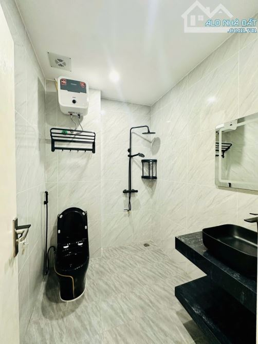 BÁN GẤP CĂN NHÀ KIM GIANG - XÂY MỚI ĐẸP NHẤT SO VỚI TẦM GIÁ. - 5