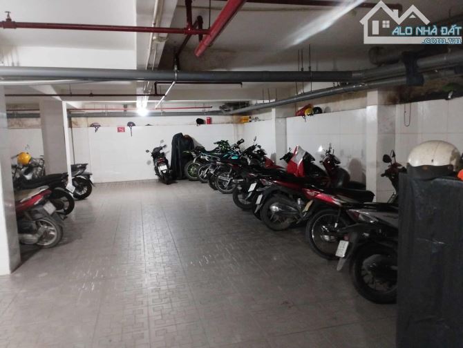 BTT.D6.39T bán toà nhà đang khai thác chdv tại Quận 2 - 5
