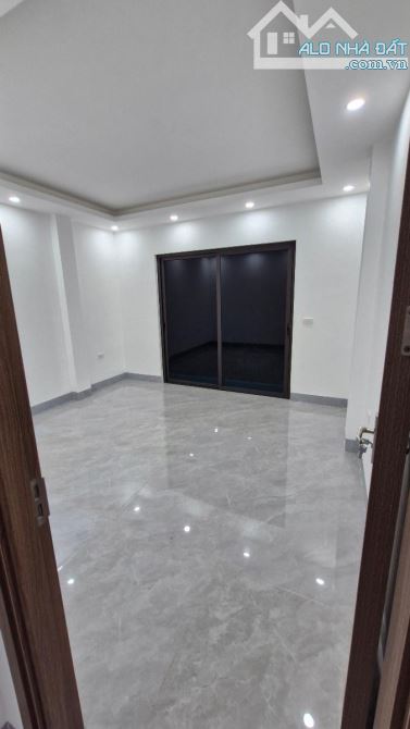 CỰC PHẨM CCMN TÂY MỖ LÔ GÓC 5 TẦNG THANG MÁY SIÊU TIỆN ÍCH - 5