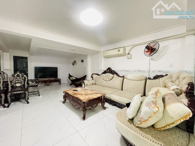 Nguyễn Thị Kiêu quận 12 172m2 3 tầng giá chỉ 22 tỷ - 5