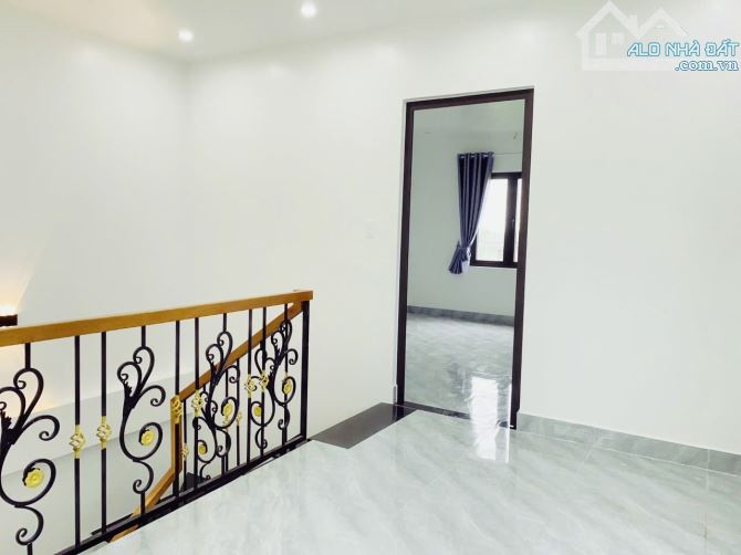 Nhà 3 tầng Tân Cổ Điển Phú Thượng Cạnh chợ giá 2.9x tỷ - 5