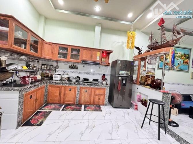 Nhà Linh Xuân 4.7ty, 54m2 1tr 2l, xây kiên cố - 5