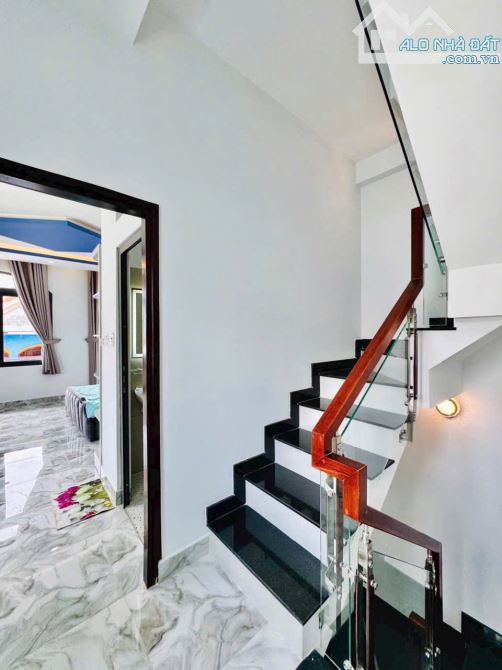 Nhà Phố Siêu Đẹp 4 tầng BTCT, KDC Đường Thống Nhất, Quận Gò Vấp,Hẻm 7m ,5*11m, Nhỉnh 6 Tỷ - 5