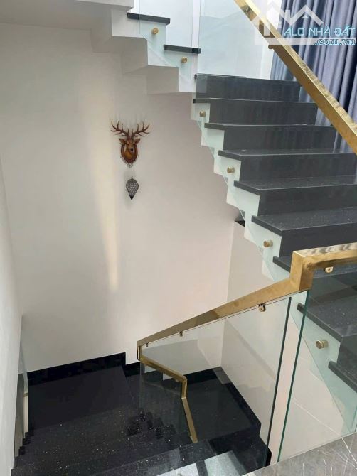BIỆT THỰ MINI– 153M² – 7PN – 5WC – GẦN CHỢ DĨ AN 1. - 5