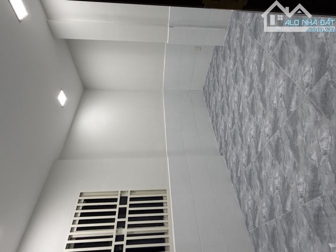 Bán nhà mới Dương Bá Trạc khu vip quận 8. Diện tích 42m2 - 5