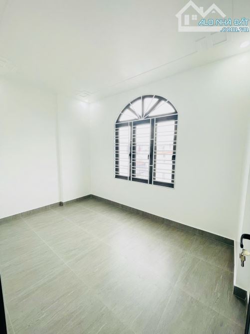 🏠Bán Nhà 3 tầng độc lập, ngõ 430 Trần Nguyên Hãn Lê Chân 68m giá 3,95 tỷ - 6