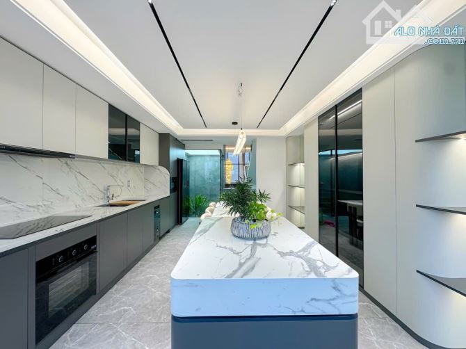 64M2- 5 TẦNG CÓ THANG MÁY- HẺM XE HƠI HUỲNH TẤN PHÁT QUẬN 7 GẦN KHU NAM LONG NHỈNH 12 TỶ - 6