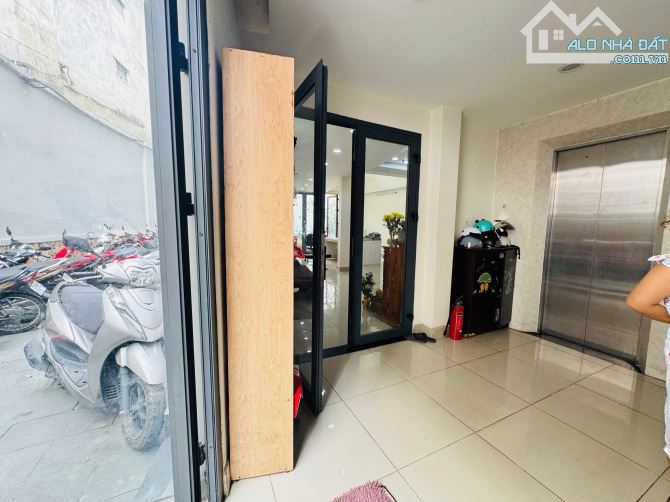 Mặt Tiền Nguyễn Thị Mình Khai - 6 Tầng - Kinh Doanh Đỉnh - 6