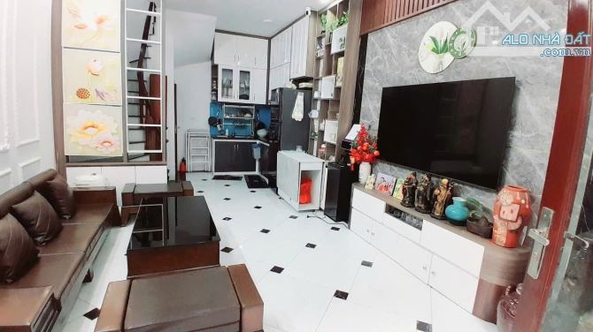 Bán nhà Hồ Tùng Mậu, Bắc Từ Liêm 30m2, 5 tầng, mặt tiền 3.9m, giá 9.2 tỷ - 6