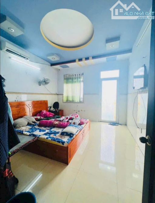Hương Lộ 2 Bình Tân , 4 x 16m , 4 tầng BTCT mới đẹp , hẻm 8m , chỉ 6.35 tỷ tl - 6