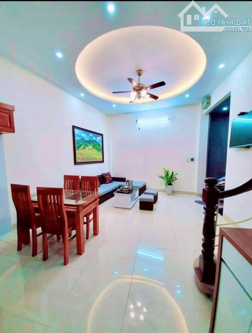 Cho thuê nhà Vũ Tông Phan, Thành Xuân, 3 phòng ngủ 11,5 triệu - 6