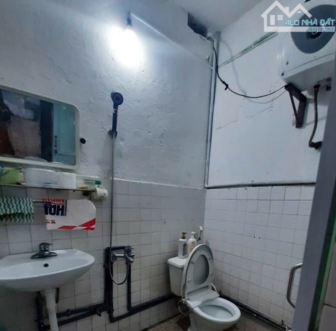 Cho thuê nhà nguyên căn 2 tầng thái thịnh - 6