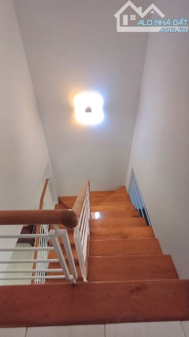 BÁN NHÀ SÁT MẶT TIỀN PHAN VĂN TRỊ, P12 BÌNH THẠNH, 40M2, 2 TẦNG, 2 PN, CHỈ 6.45 TỶ - 6