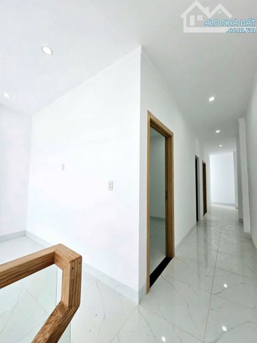 BÁN NHÀ ĐẸP NGAY CUỐI ĐƯỜNG ĐỒNG KHỞI,SỔ RIÊNG THỔ CƯ,GIÁ CHỈ1TỶ690TR - 6