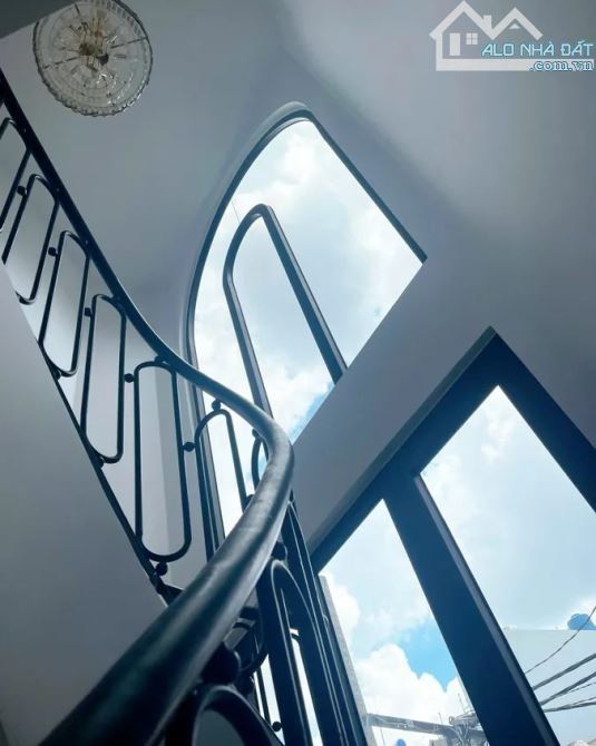 BÁN NHÀ TRỊNH ĐÌNH TRỌNG TÂN PHÚ, HXT, Ô TÔ ĐẬU CỬA, ĐẸP NHƯ RESORT, GIÁ 8 TỶ - 6