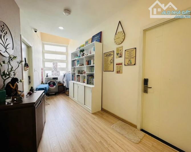 SIÊU BIỆT THỰ HOÀNG HOA THÁM, BÌNH THẠNH: Hẻm Ô tô, DT 158m², 3 Tầng, Nở Hậu, Chỉ 23 Tỷ! - 6