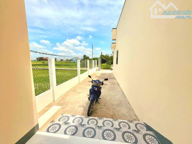 Hàng thơm, nhà cấp 4 mới xây 160m2 đất thổ 8x 20m, chỉ 1.55 tỷ - 6