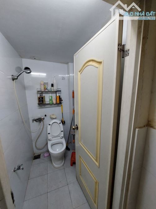 Mặt tiền KD Trần Bá Giao P.An Nhơn (p.5) ngang 4 x 19 DT 75m2 Giá chỉ 9 tỷ - 6