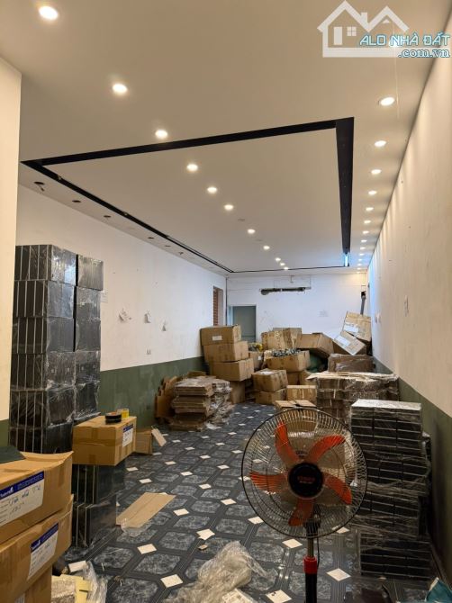 Bán nhà Thái Hà Đống Đa vị trí siêu vip kinh doanh dòng tiền 70tr/1t dt 77m 5T mt 4m - 6
