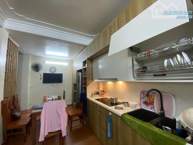 BÁN NHÀ PHỐ PHÙNG CHÍ KIÊN 45m 4 TẦNG MT 6.8m GIÁ 17.5 TỶ PHÂN LÔ QUÂN ĐỘI, KHU VIP CẦGIẤY - 6