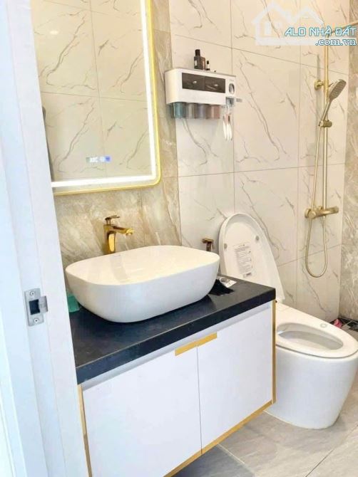 BIỆT THỰ MINI– 153M² – 7PN – 5WC – GẦN CHỢ DĨ AN 1. - 6