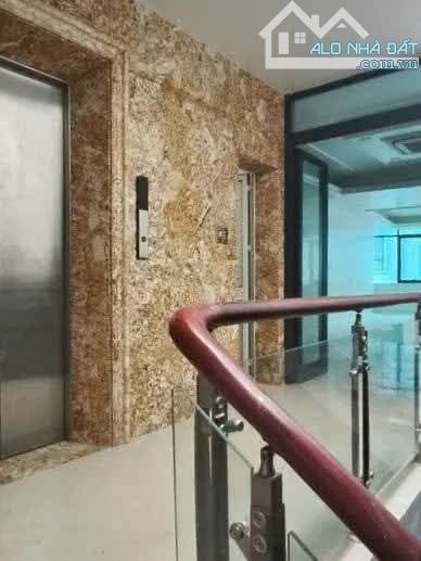 THÁI HÀ - ĐỐNG ĐA - 117M - 45,1 TỶ - 8 TẦNG THANG MÁY - MẶT TIỀN RỘNG - GẦN PHỐ - Ô TÔ - 7