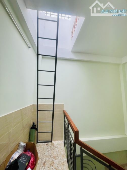 Mặt Tiền Lê Văn Phan -Phú Thọ Hòa, Tân Phú    3 Tầng- 4m*14m=== 8️⃣🧄 nhỉnh - 7