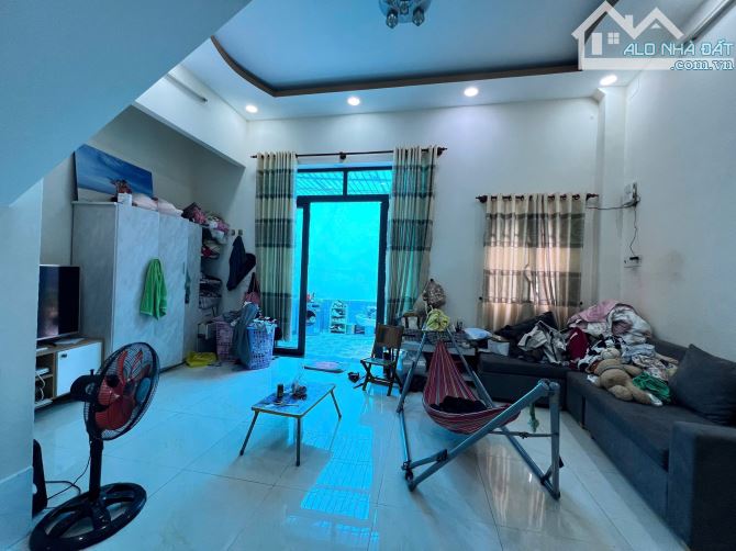 CG:[4.5 TỶ]🏡 CẦN BÁN NHÀ 1 TRỆT 1 LẦU-55M2 – HẺM ĐƯỜNG 102, QUẬN 9 ✅ Giá bán: 4,5 tỷ - 7