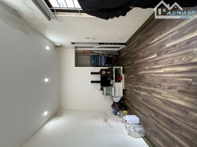 🏡 PHỐ CÁT LINH – 22M², 5 TẦNG, 3 NGỦ – 6,3 TỶ - 7