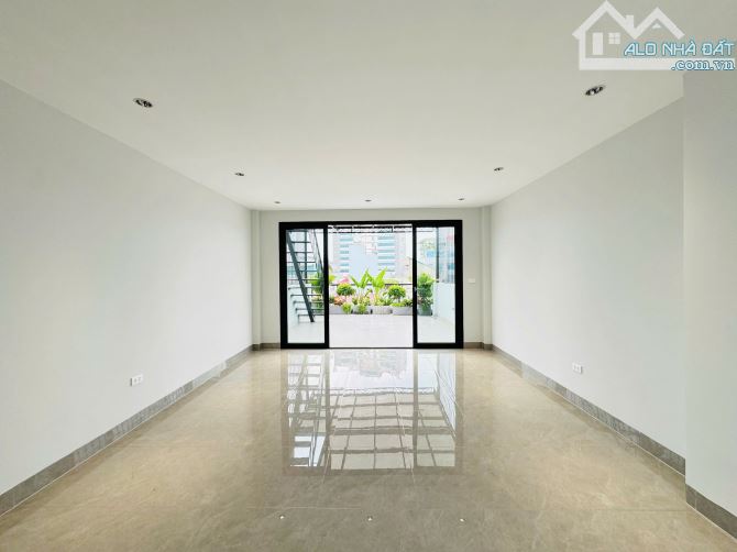 Bán căn nhà nội thất đẹp 58 - 60m2 thiết kế xây dựng 7 tầng thang máy tại Phường Bồ Đề HN - 7