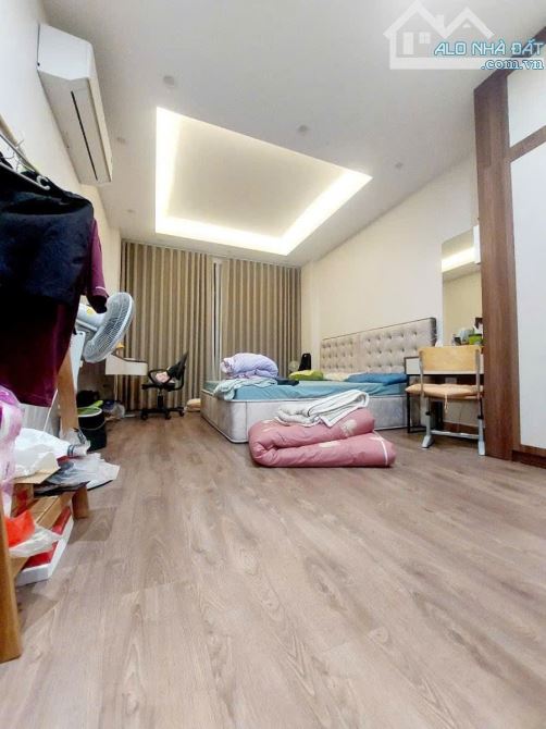 SIÊU PHẨM NHÀ MẶT PHỐ 800A  65m 5 TẦNG MT 7m THANG MÁY GARA Ô TÔ 26 TỶ - 8