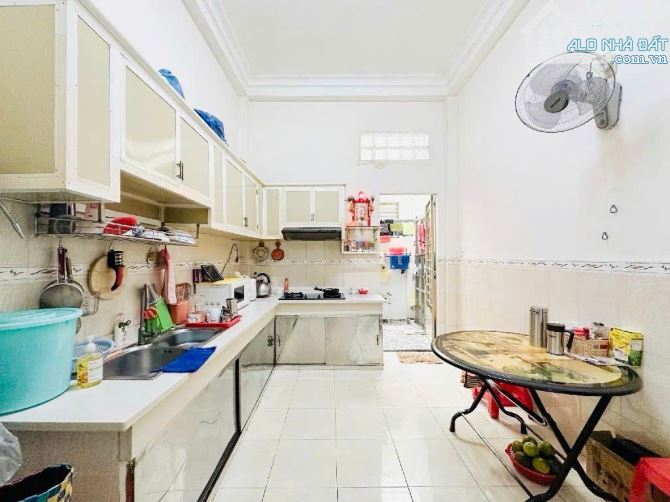MẶT TIỀN KD VIP NGUYỄN TRỌNG TUYỂN PHÚ NHUẬN - 75M2, 3 TẦNG - GIÁ CHỈ 14.7 TỶ - 8
