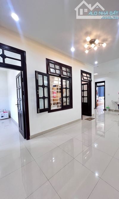 Bán nhà mặt tiền 3 tầng - đường Trần Văn Hai - Ngũ Hành Sơn - Đà Nẵng - 8