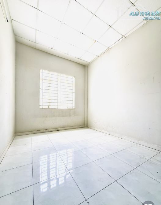 Bán Nhà Mặt Tiền Hóc Môn -105 M2 (7x15 ) - 2Tầng - Đường nhựa 8m  -  Chỉ 4,35Tỷ. - 8