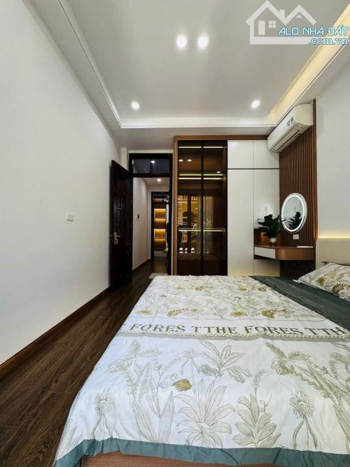 BÁN NHÀ KIM GIANG – FULL NỘI THẤT – 8.X  TỶ Dt: 39M/4T.NGÕ RỘNG.GẦN Ô TÔ - 8