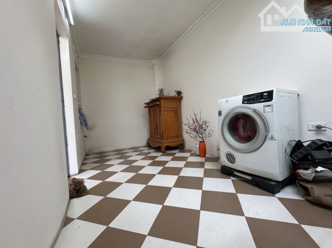 🏡 PHỐ CÁT LINH – 22M², 5 TẦNG, 3 NGỦ – 6,3 TỶ - 8