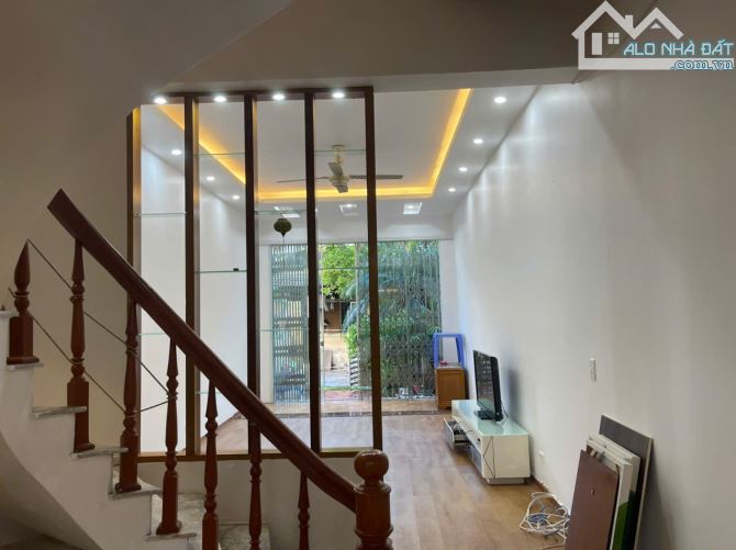 Bán nhà 2.5 tầng- 64m2- Cát Bi- Hải An. Chỉ 4.6 tỷ. Ô tô đỗ trước cửa. - 9