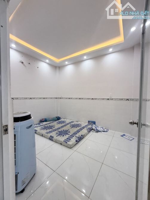 CHỈ 6,2 TỶ QUẬN 8 KẾ Q5,Q6 DT 90M2 KO QUY HOẠCH, HẺM 4M Ô TÔ TỚI NHÀ. - 9