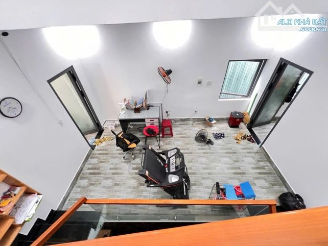 SẬP HẦM_NHÀ 3T_MỚI ĐẸP_CHƠN TÂM 5_NGAY ĐHSP_DT 117M2_NGANG 4.7M_NỞ HẬU_5.75 TỶ - 9