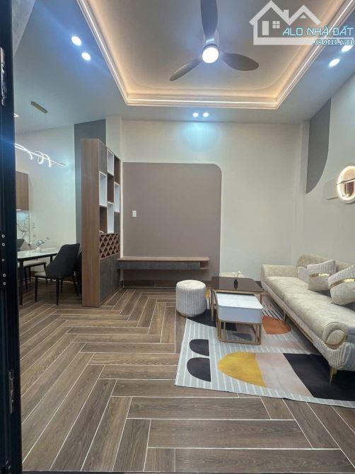 NHÀ TRỆT LẦU MỚI TUYỆT ĐẸP HẺM NHÁNH ĐƯỜNG TRẦN VĂN ƠN - P. CÁI KHẾ - TP CẦN THƠ - CÁCH MẶ - 9