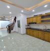 Tổ 3 Đa Sĩ 33m 4 tầng đẹp chỉ nhinh 5 tỷ, ba gác đỗ cửa