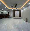 Bán nhà lô góc 2 thoáng Lê Quang Đạo – 35M x 5T, dân xây, ô tô 6,5 tỷ.