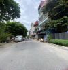 OTO 7 CHỖ ĐỖ CỬA Ngô Thi Sỹ, Hà Đông. THANG MÁY nhập khẩu, 35m Giá 9 tỷ
